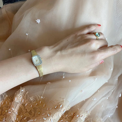 Medieval Diamond Bezel Silk Strap Timepiece Graceful - WO2MEN