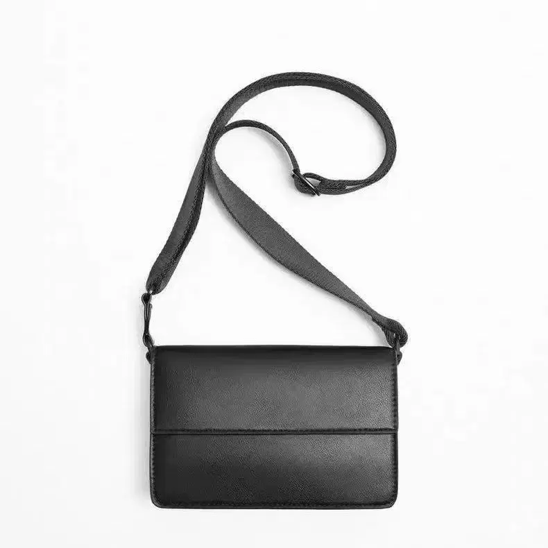 Men's Black Leather Crossbody Bag