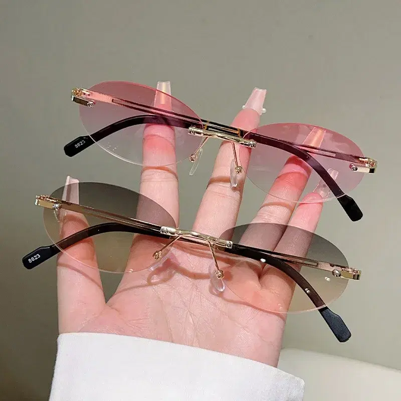 Rimless Oval Sunglasses Gradient — view 2