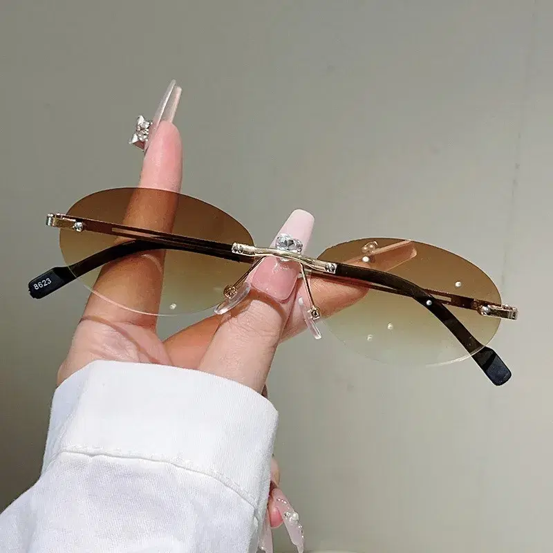 Rimless Oval Sunglasses Gradient — view 4