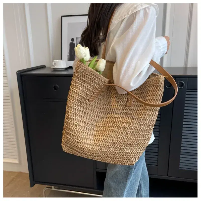 Handwoven Straw Tote Bag, Boho — view 3