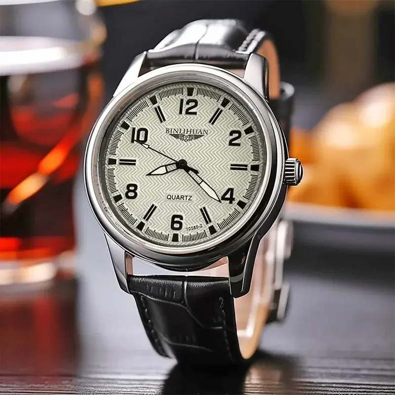 Men's Leather Quartz Wristwatch — view 4