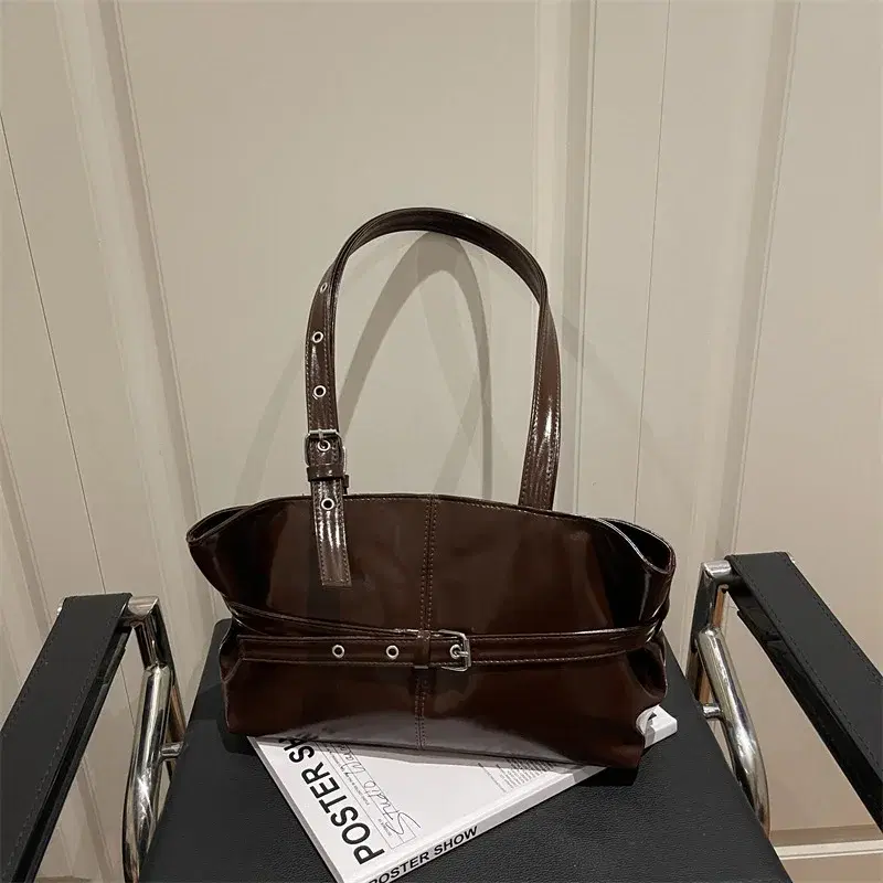 Belt Buckle Leather Shoulder Bag