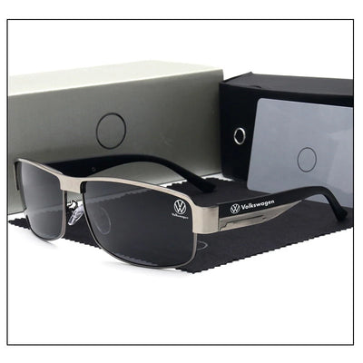 Sunglasses with Subtle Logo On Frame Classic Pilot - Gun Grey