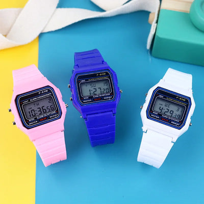 Digital Watch with Rubber Strap LED Display Chronograph