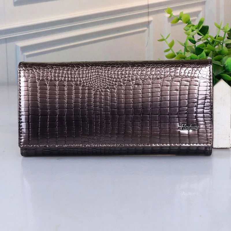Alligator Pattern Long Wallet with Zipper Back Pocket