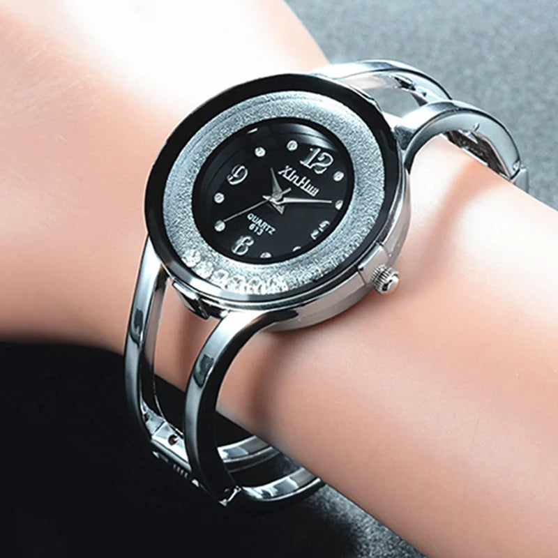 Women Bangle Quartz Watch with Crystal Dial Details