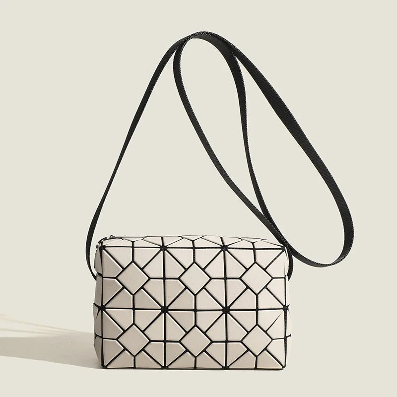 Geometric Bag with Diamond Grid Pattern Crossbody
