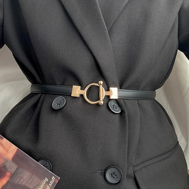 Belt With Round Ring Buckle And Square Studs Hardware