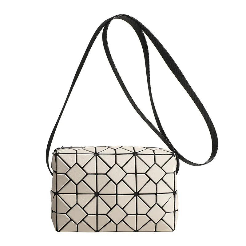 Geometric Bag with Diamond Grid Pattern Crossbody