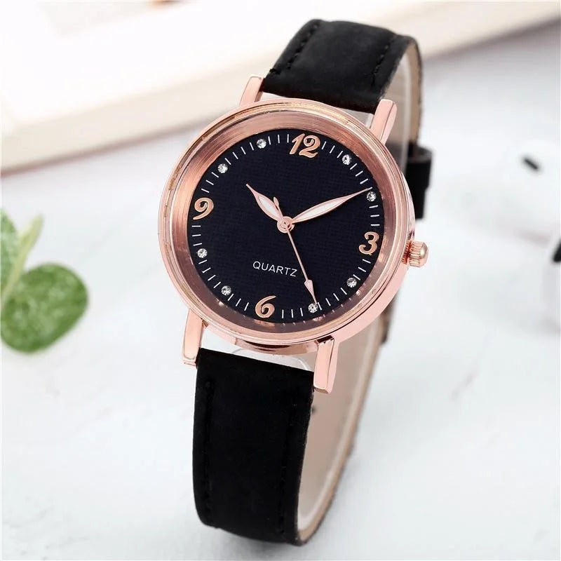 Women Leather Band Quartz Watch with Crystal Markers