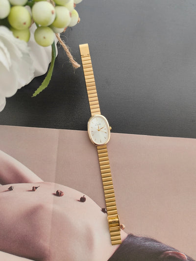 Classic Oval Case Quartz Watch with Slim Bracelet