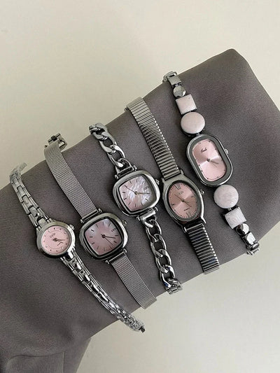 Oval Dial Quartz Watch with Bracelet Style Accessory