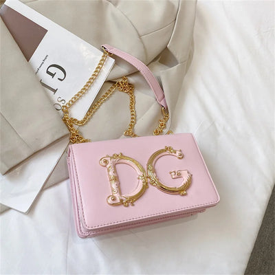 Ornate Letter Emblem Mini Bag With Chain For Evening