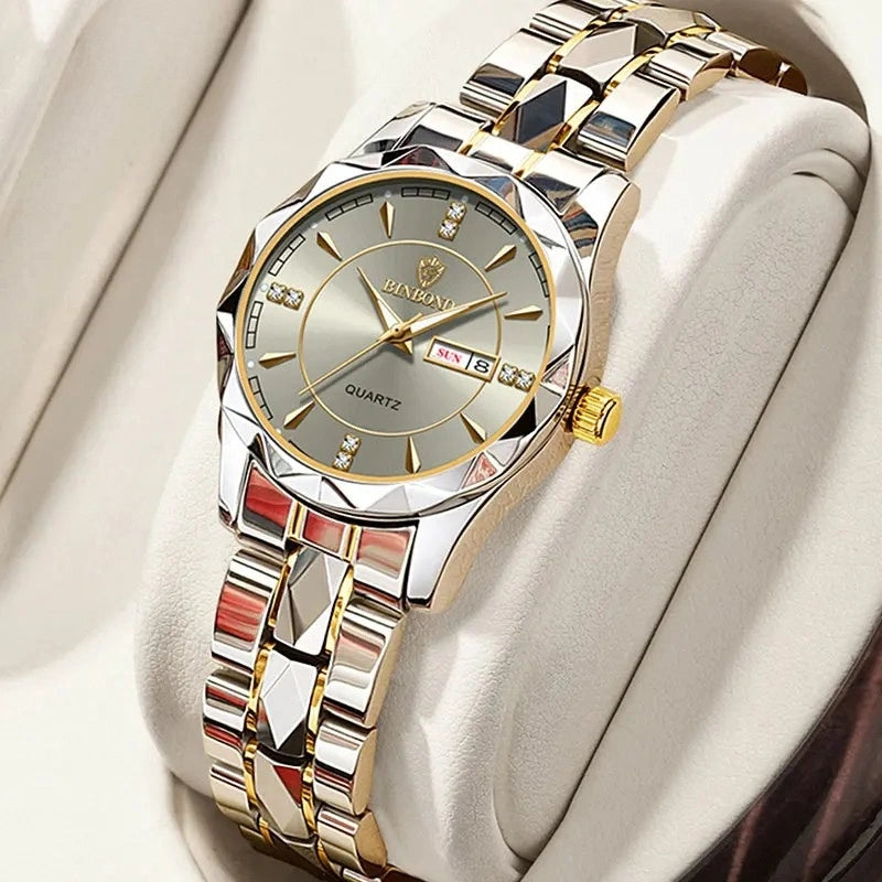 Watch With Diamond Markers And Faceted Bezel Details - WO2MEN