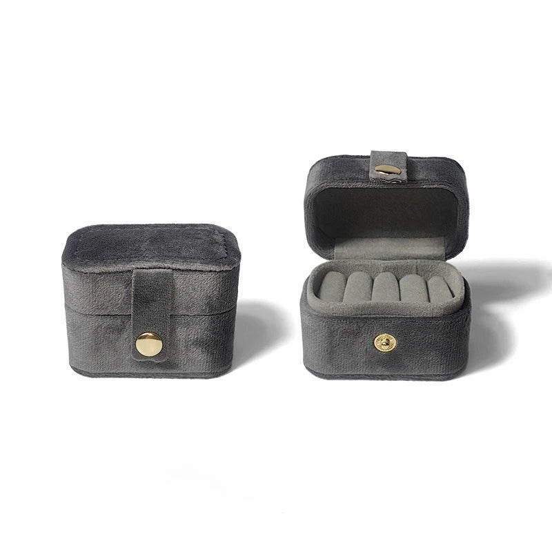 Jewelry Box Compact Ring Storage Case for Studs Mini - WO2MEN