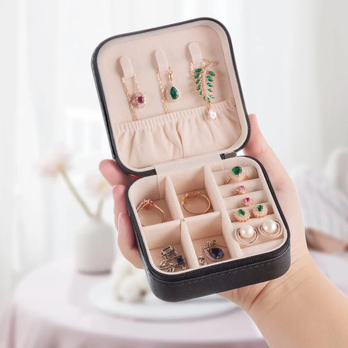 Portable Jewelry Storage Box Organizer with Zipper