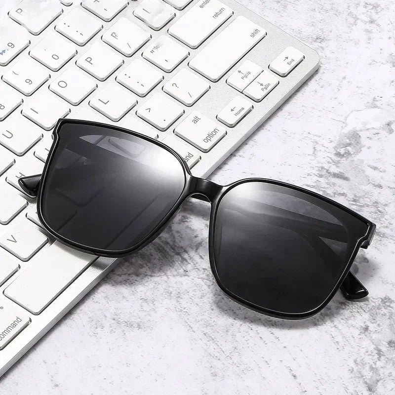Sunglasses Square Polarized Frame Design Timeless