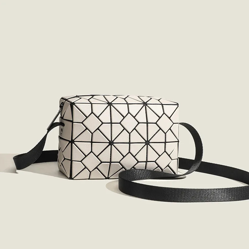 Geometric Bag with Diamond Grid Pattern Crossbody