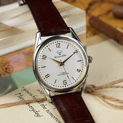 Mechanical Hand Wind Wristwatch 17 Jewels Leather Strap