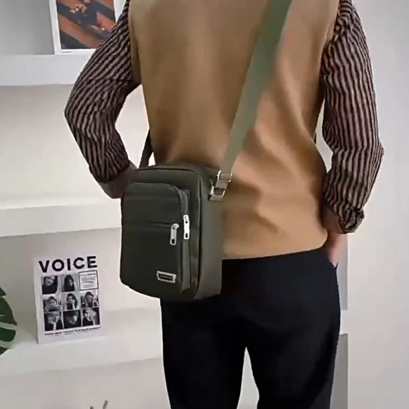 Crossbody Bag with Multiple Pockets And Strap