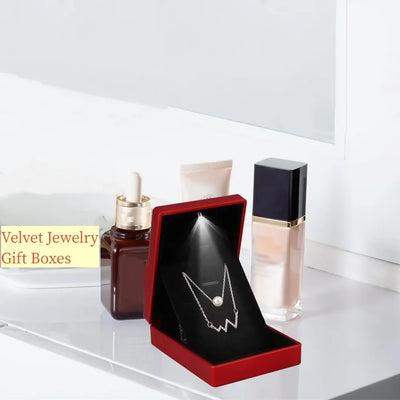 Elegant LED Velvet Jewelry Box for Proposals and Gifts