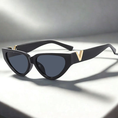 Cat Eye Sunglasses With V Accent Frame Everyday Style - WO2MEN