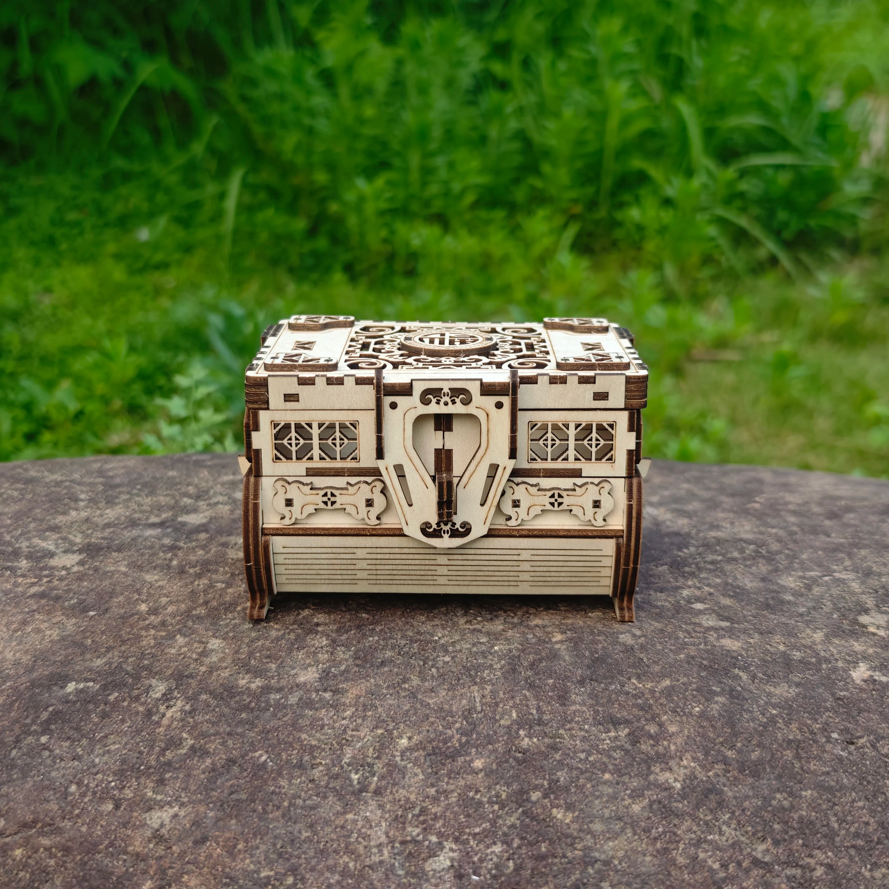 DIY 3D Treasure Box Wooden Puzzle Jewellery Box