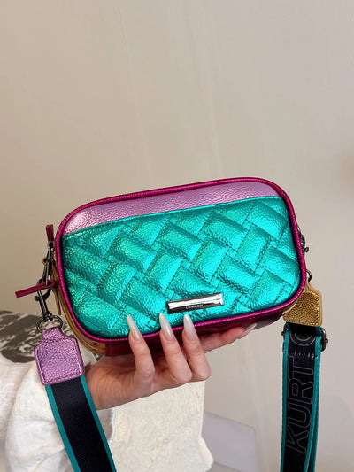 Handbag Diamond Quilt Crossbody with Sleek Accents - WO2MEN