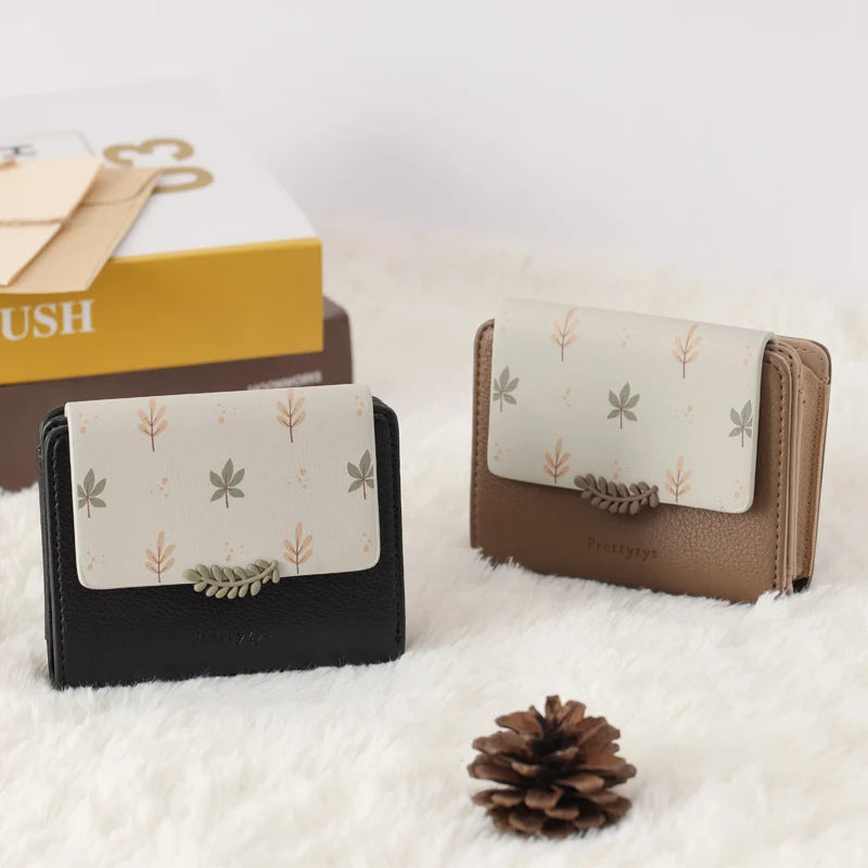 Floral Leaf Wallet with Card Holder Clasp Everyday - WO2MEN