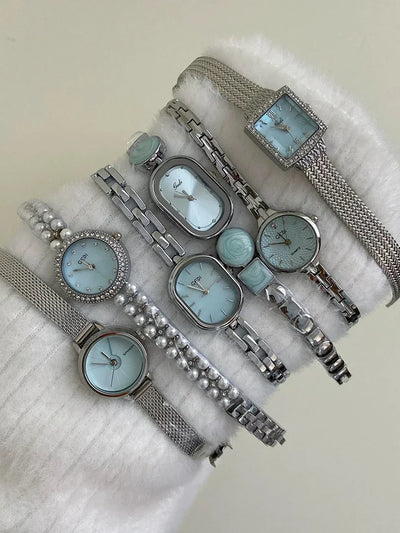 Oval Dial Quartz Watch with Bracelet Style Accessory