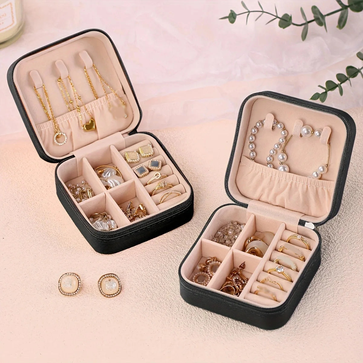 Portable Jewelry Storage Box Organizer with Zipper