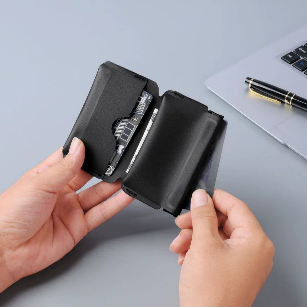 Wallet with Self Closing Coin Pocket