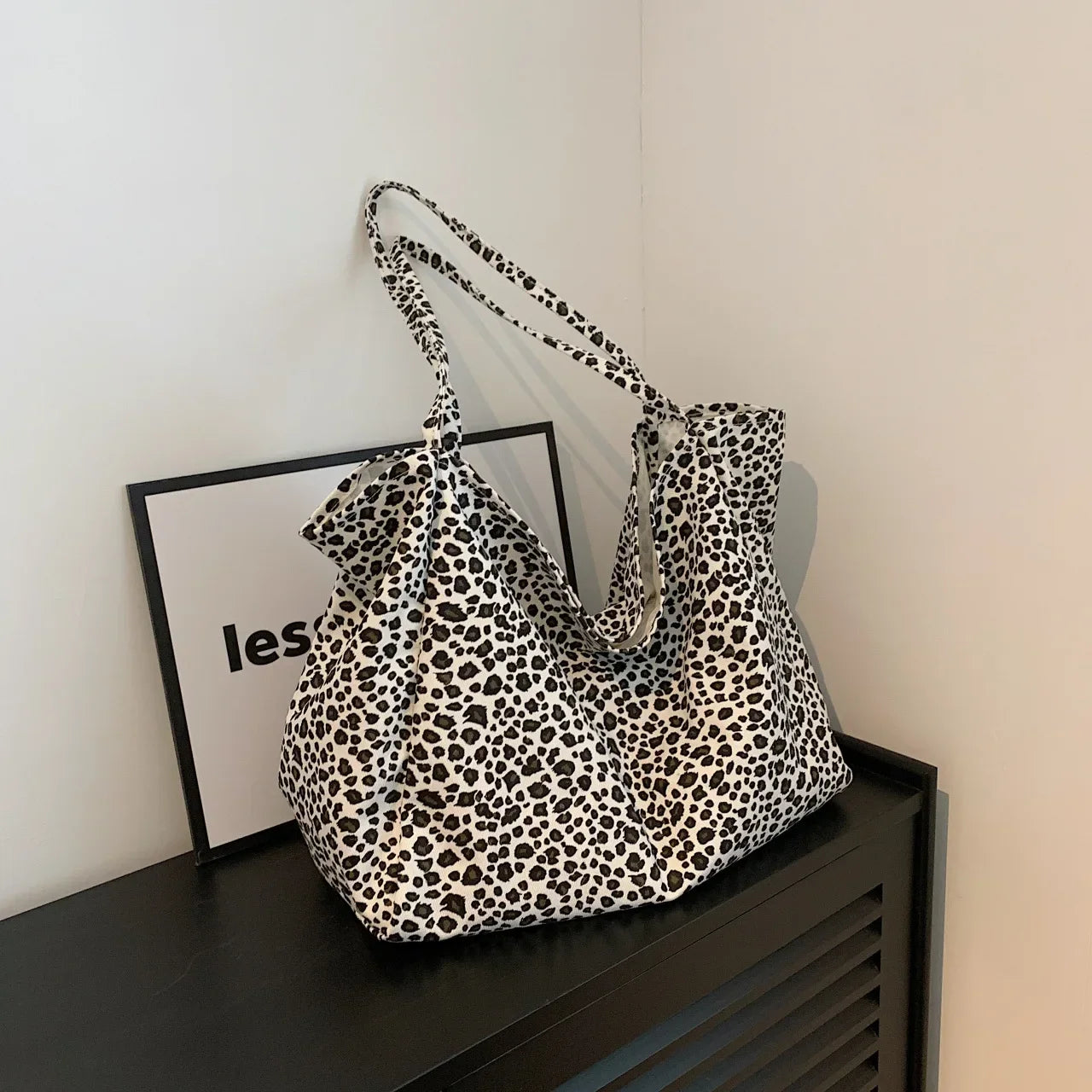 Leopard Pattern Shoulder Bag Large Capacity Tote - White