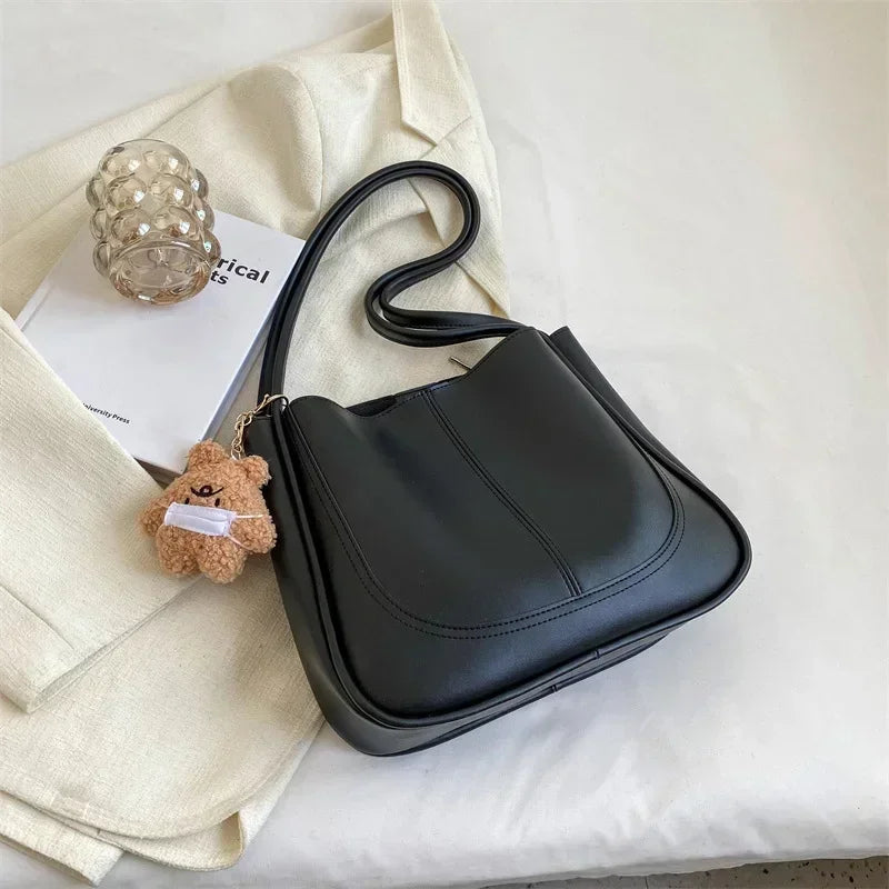 High End Texture Large Capacity Bucket Bag Everyday