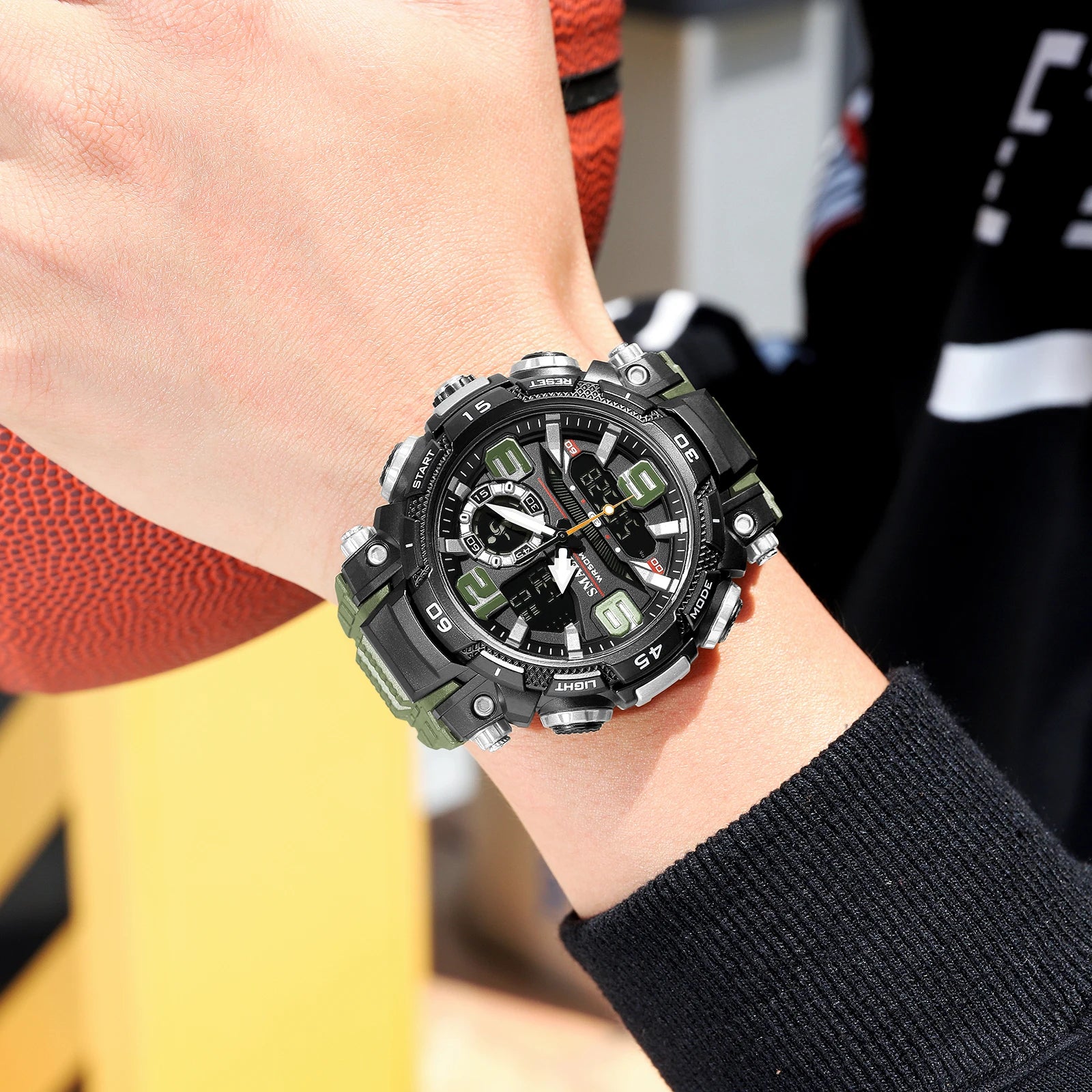 Sport Digital Analogue Wristwatch with Stopwatch