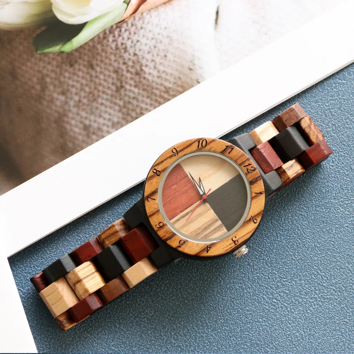 Woman Quartz Wristwatch Artisan Patchwork Dial