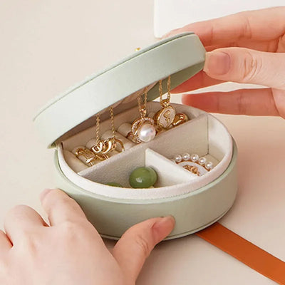 Jewelry Box Round Travel Organizer Case for Jewelry - WO2MEN