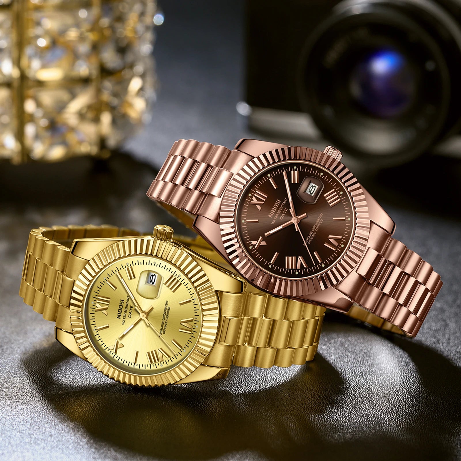 Wristwatch with Date and Luminous Hands Quartz Movement