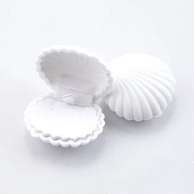 Shell Shape Velvet Jewelry Box for Engagement Ring