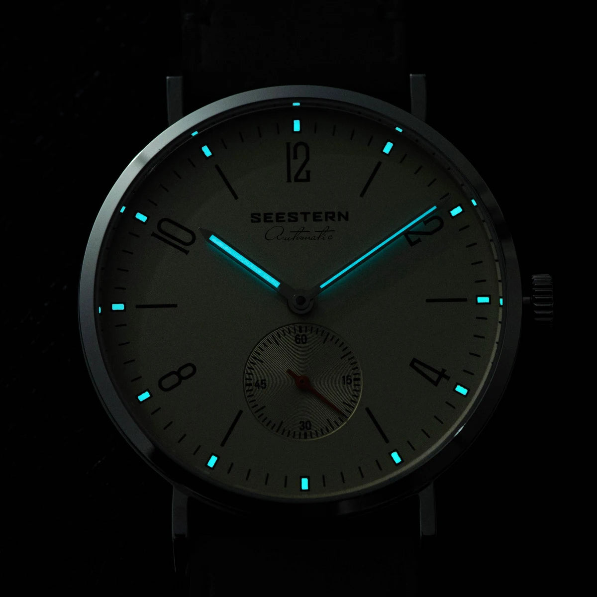 Automatic Mechanical Wristwatch with Leather Strap