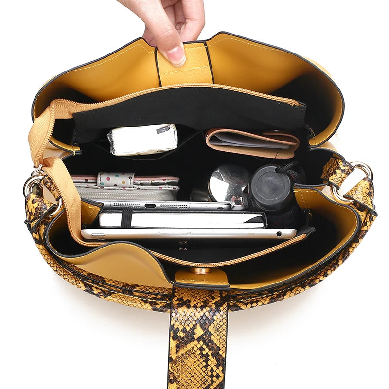 Large Capacity Handbag with Snake Print Strap