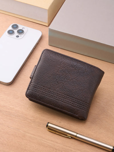 Compact Card Wallet With Snap Closure And Coin Pocket