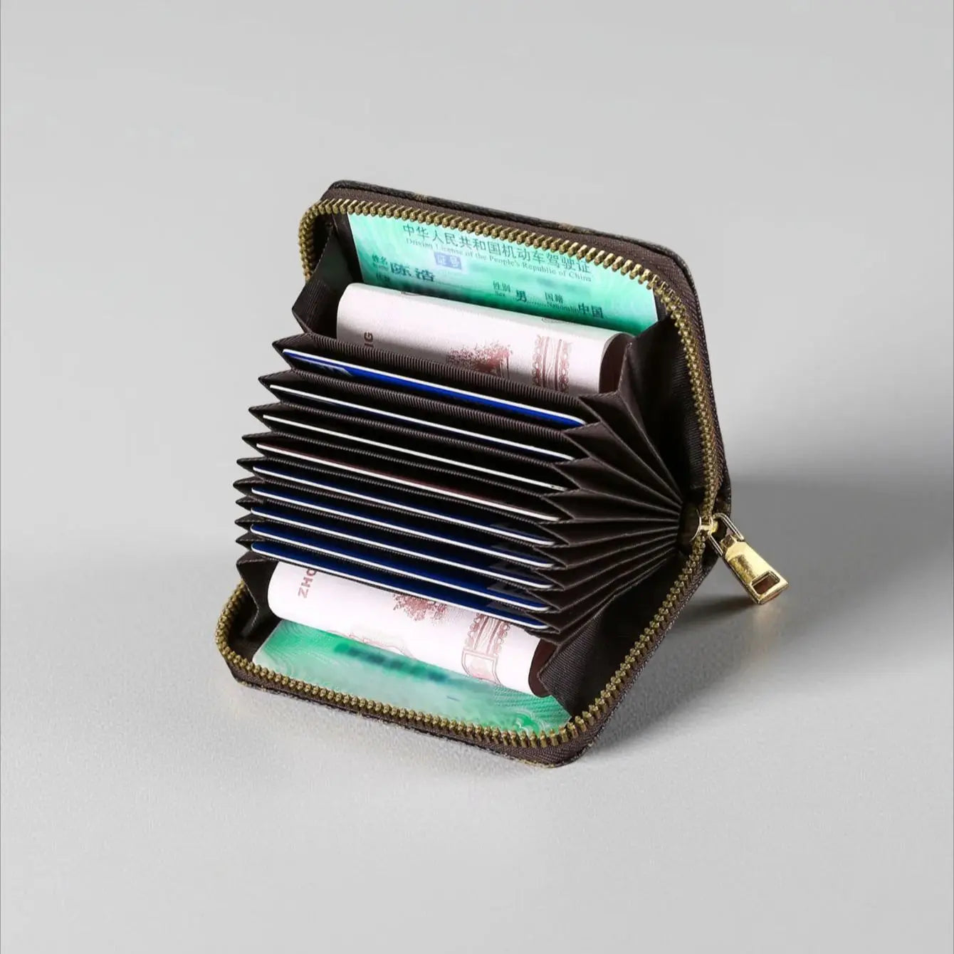 Wallet With Checkered Minnie Print Zipper Card Slots - WO2MEN