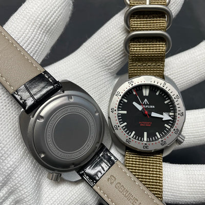 Automatic Diver Wristwatch with Luminous Dial and Bezel