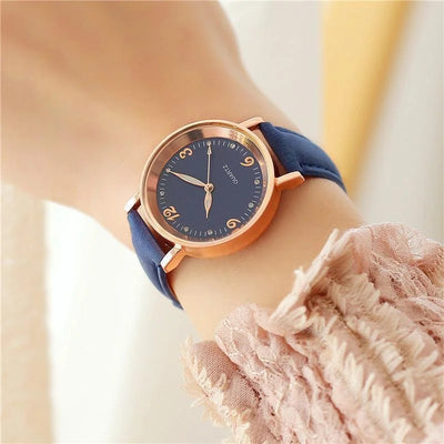 Women Leather Band Quartz Watch with Crystal Markers