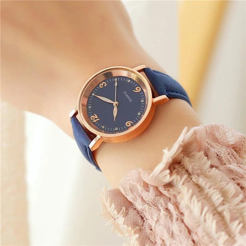 Women Leather Band Quartz Watch with Crystal Markers