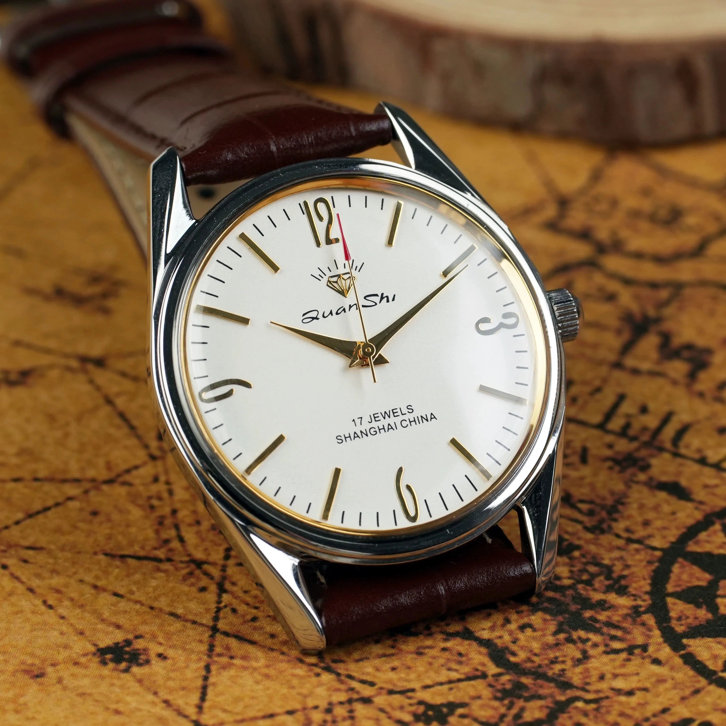 Mechanical Hand Wind Wristwatch 17 Jewels Leather Strap