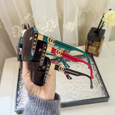 Sunglasses Square Frame with Ornate Accent Detailing - WO2MEN