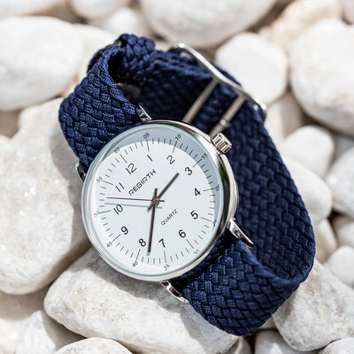 Casual Quartz Wristwatch with Simple Readable Dial